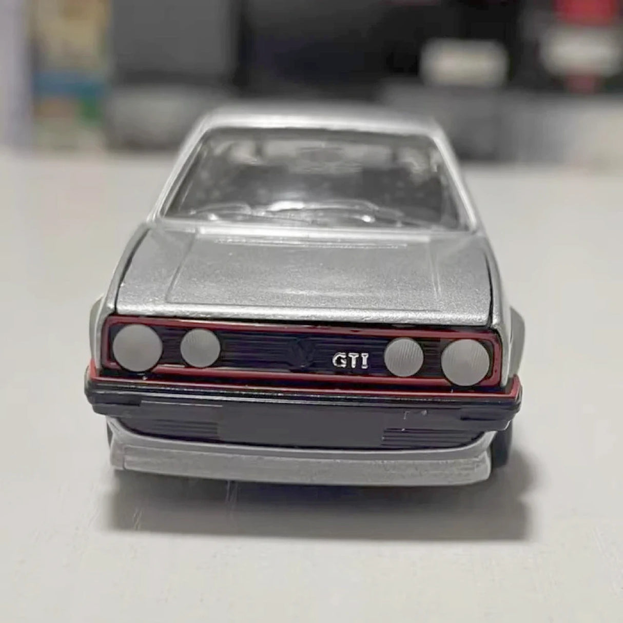 Schabak Volkswagen 1985 Golf GTI MK2 Silver 1:43 – Collectible Diecast Model Die-Cast