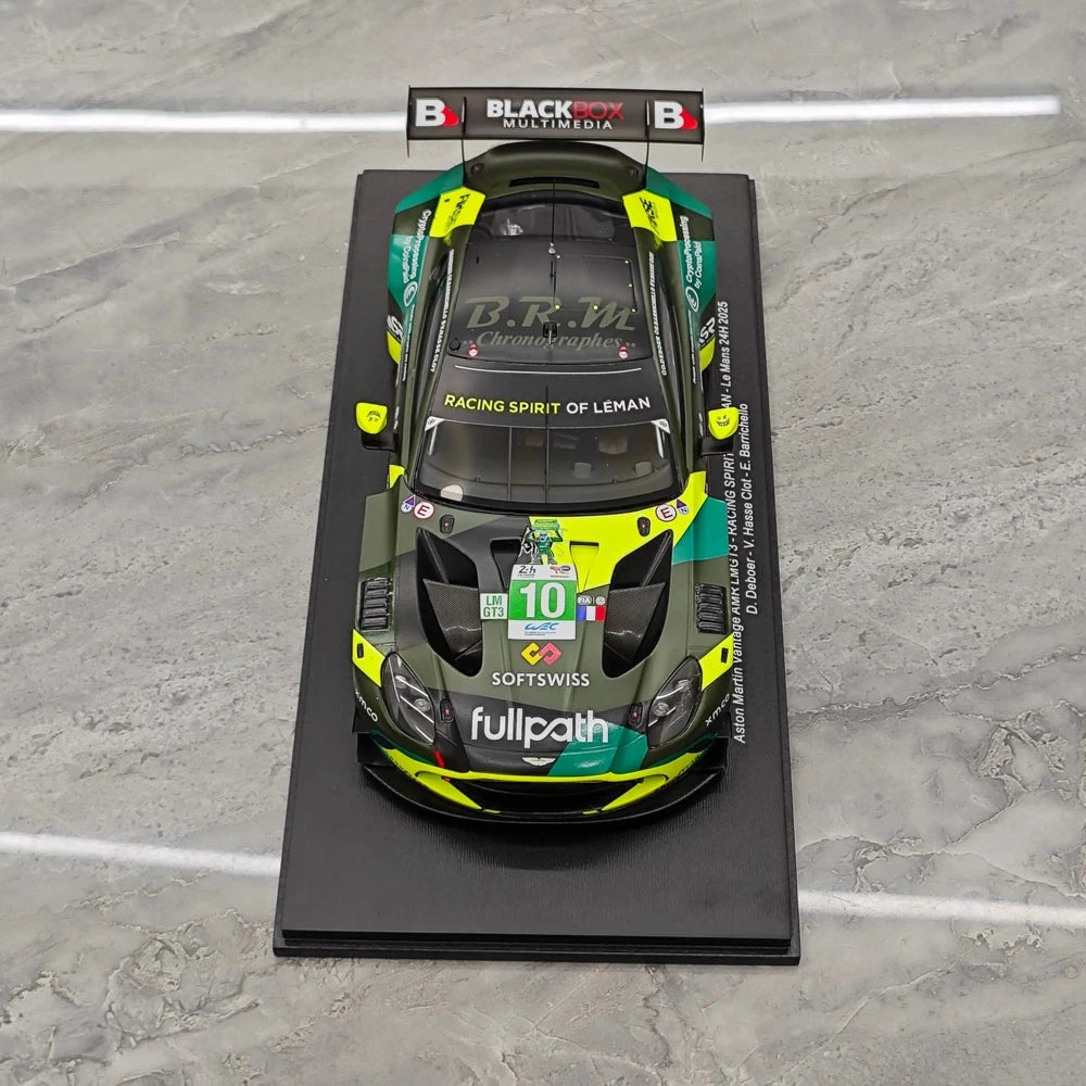 1:18 Aston Martin 2025 Vantage AMR LMGT3 #10 Le Mans model car by Spark - view 2