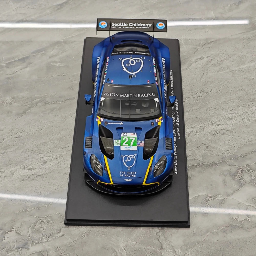 1:18 Aston Martin 2025 Vantage AMR LMGT3 #27 Le Mans model car by Spark - view 2