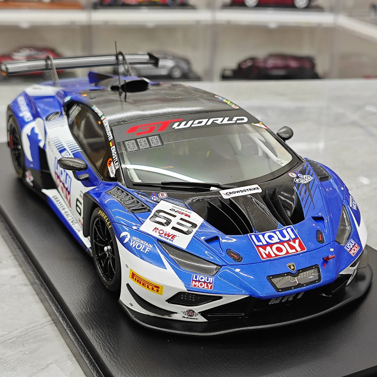 Lamborghini 2025 Huracan GT3 EVO2 #63 1:18 Voittaja 24h Spa -hartsikeräilymalli Spark - katso 10