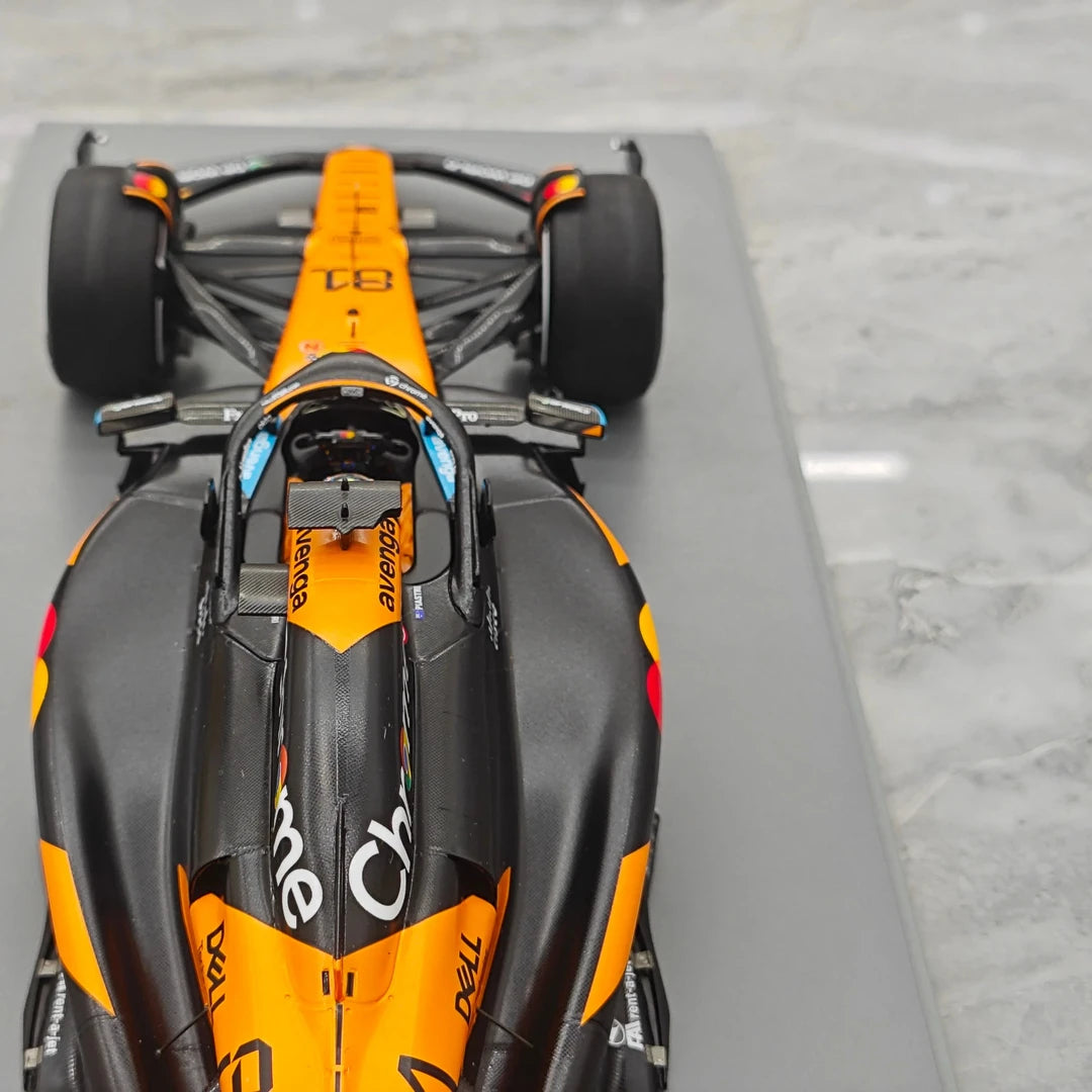 1:18 McLaren 2025 MCL39 #81 Chinese GP Oscar Piastri F1 model car by Spark - view 12