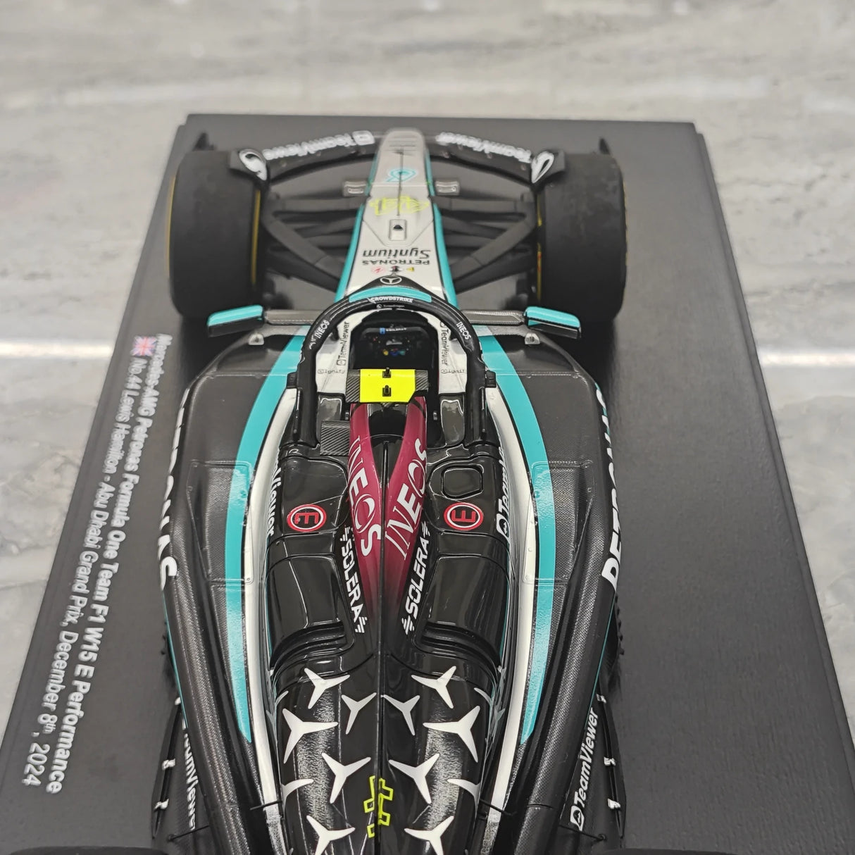 1:18 Mercedes-AMG 2024 F1 W15 E Performance #44 Abu Dhabi GP Lewis Hamilton F1 Resin-Modell von Spark - Ansicht 12
