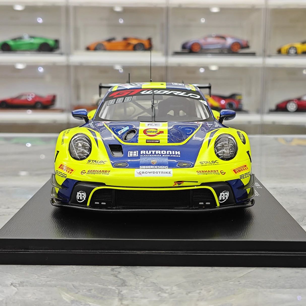 1:18 Porsche 2025 911 992 GT3 R #96 موديل سيارة سبا 24 ساعة من إنتاج Spark - عرض 1