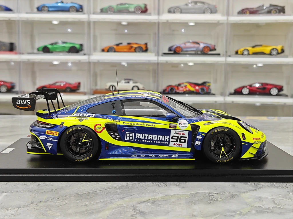 1:18 Porsche 2025 911 992 GT3 R #96 موديل سيارة سبا 24 ساعة من Spark - عرض 9