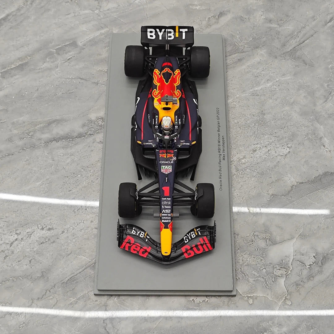 1:18 Red Bull 2022 RB18 #1 Belgian GP Max Verstappen F1 resin model car by Spark - view 2