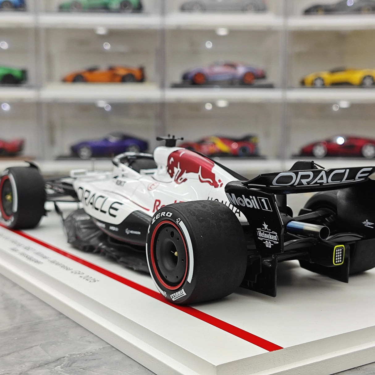 1:18 레드불 2025 RB21 #1 일본 GP 맥스 베르스타펜 F1 Spark 제작 레진 모델 카 - 뷰 6