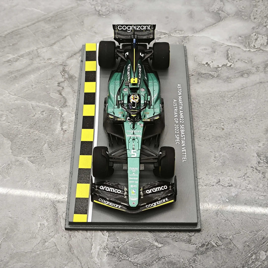 1:43 Aston Martin 2023 AMR22 #5 Japanese GP Sebastian Vettel F1 model car by Spark - view 2