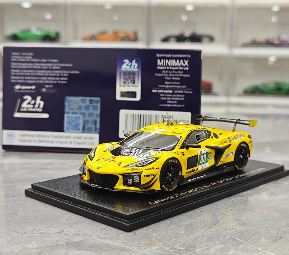 1:43 Chevrolet 2025 Corvette Z06 GT3.R #33 24h Le Mans model car by Spark - view 14
