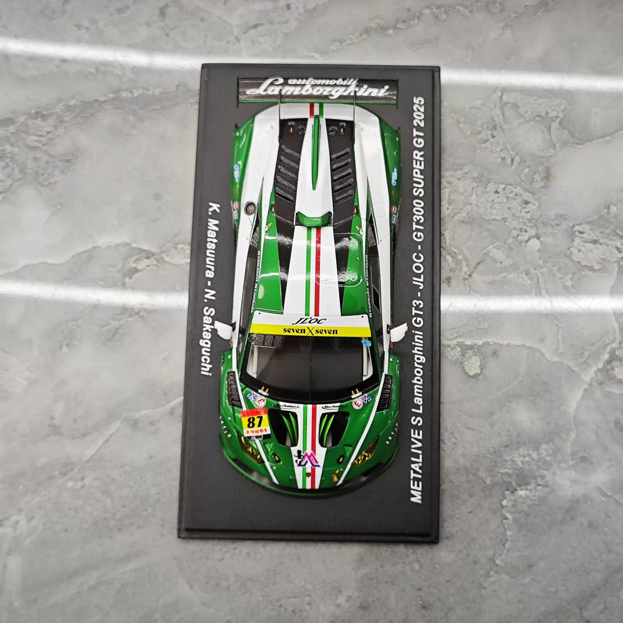 Lamborghini 2025 Huracan GT3 #87 1:43 Super GT resin collectible model by Spark - view 2
