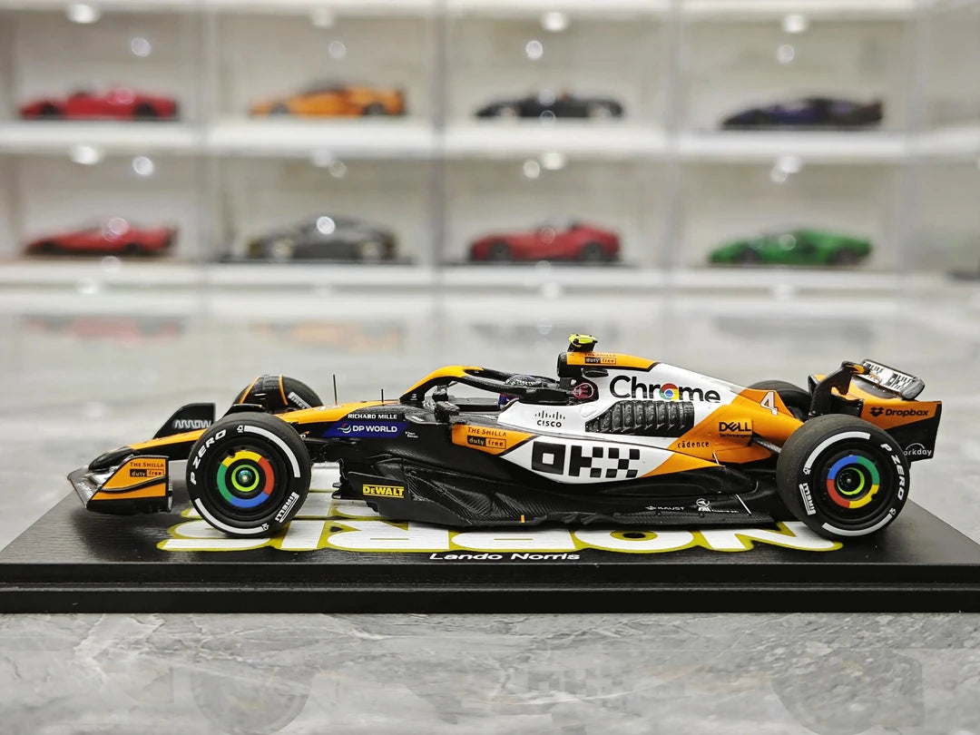 1:43 McLaren 2024 MCL38 #4 Singapore GP Lando Norris F1 model car by Spark - view 5