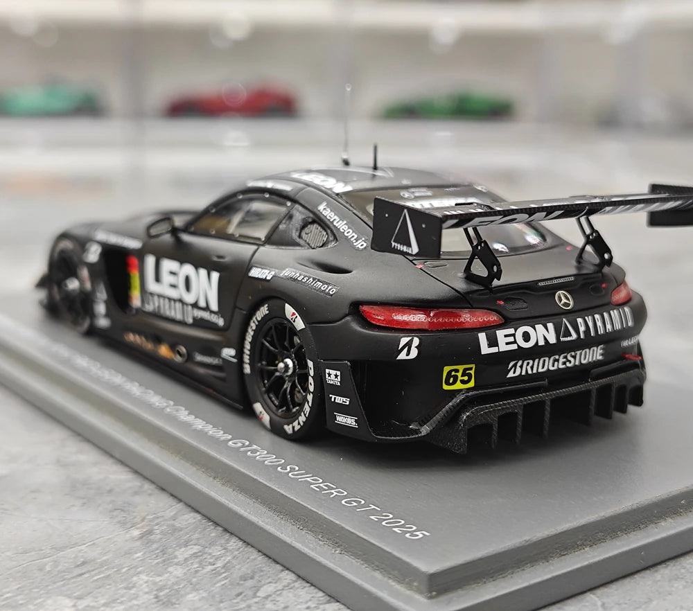 1:43 Mercedes 2025 AMG K2 #65 Super GT model car by Spark - view 6