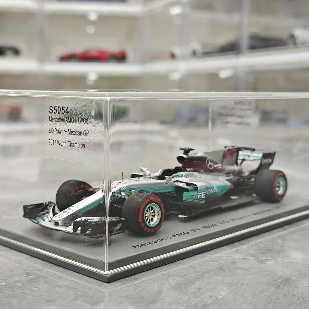 1:43 Mercedes-AMG 2017 F1 W08 #44 Mexican GP Lewis Hamilton F1 model car by Spark - view 15