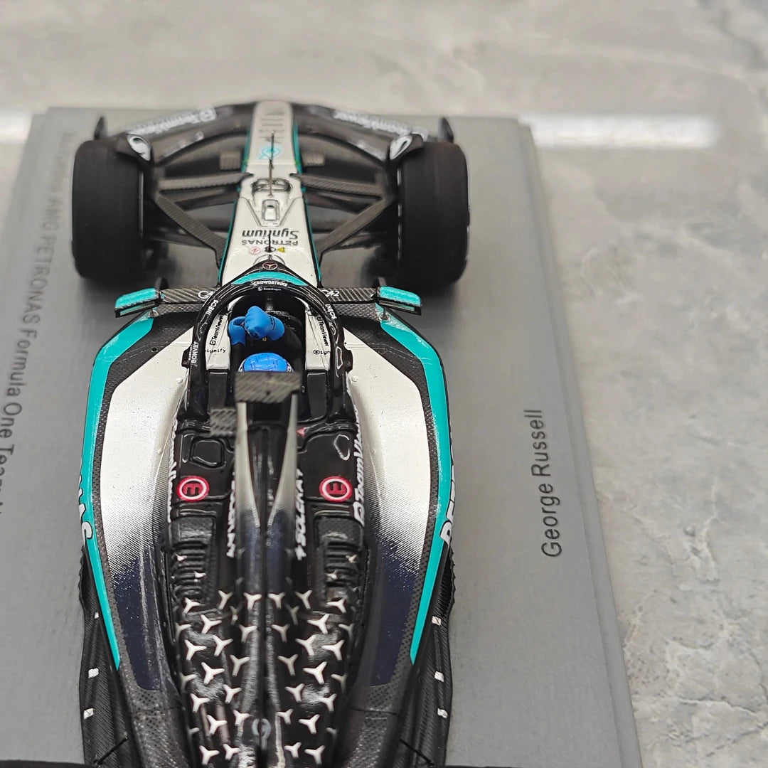 1:43 Mercedes-AMG 2025 F1 W16 #63 Canadian GP George Russell F1 model car by Spark - view 12