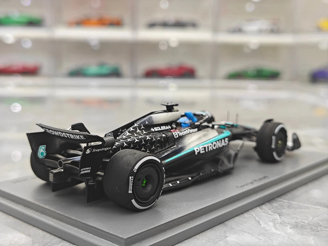 1:43 Mercedes-AMG 2025 F1 W16 #63 Canadian GP George Russell F1 model car by Spark - view 8