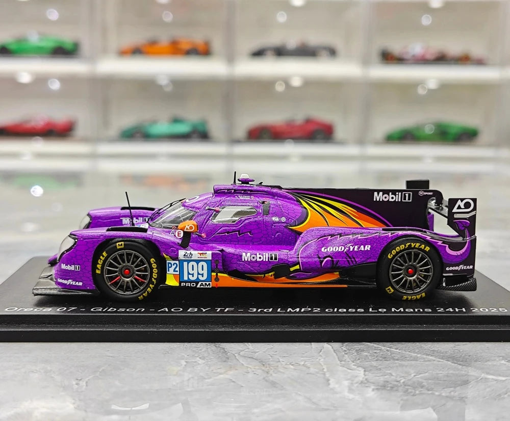 1:43 Oreca 2025 07-Gibson #199 Le Mans model car by Spark - view 5