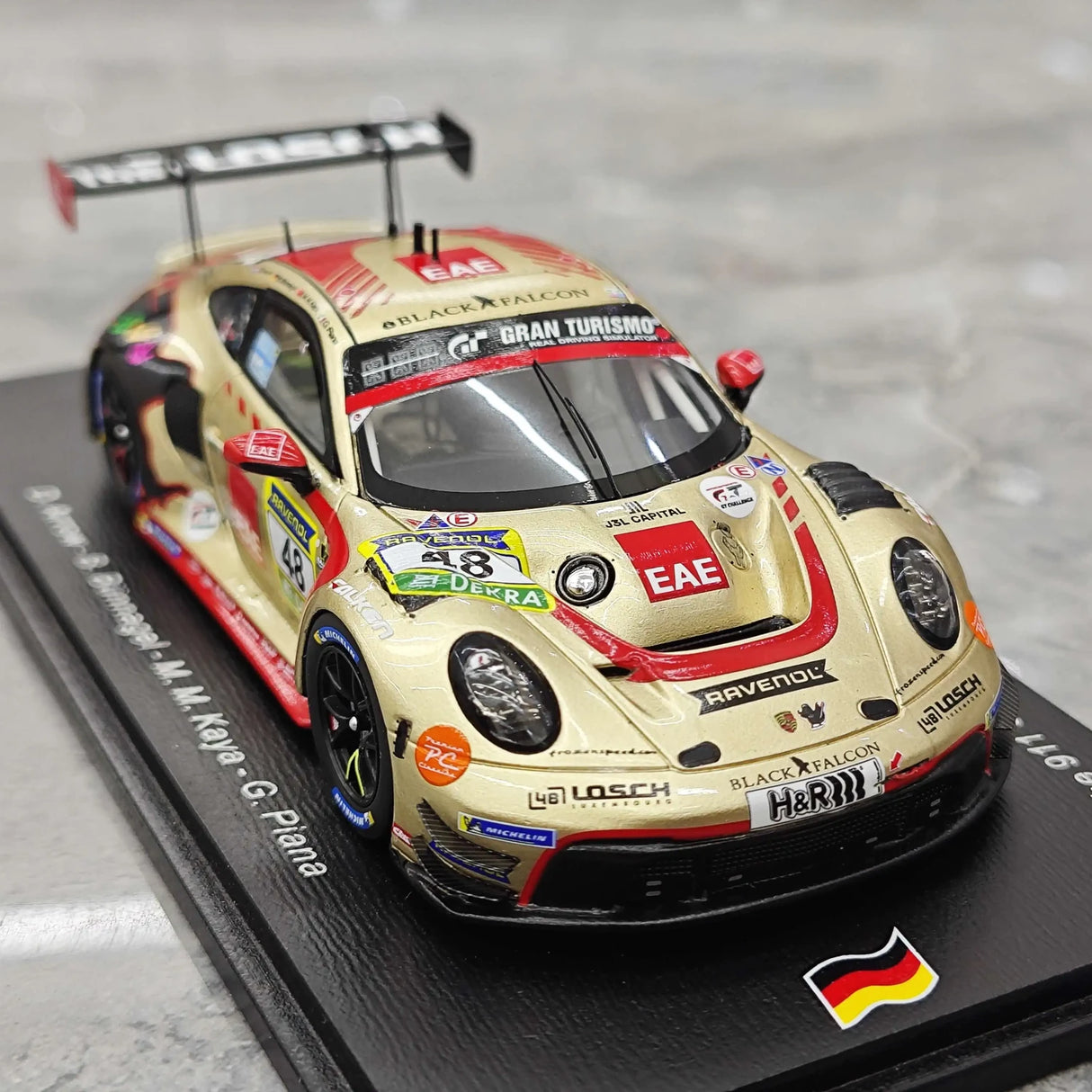 Porsche 2025 911 992 GT3 R ブラックファルコンチーム EAE #48 1:43 24時間ニュルブルクリンク樹脂コレクションモデル Spark - ビュー10