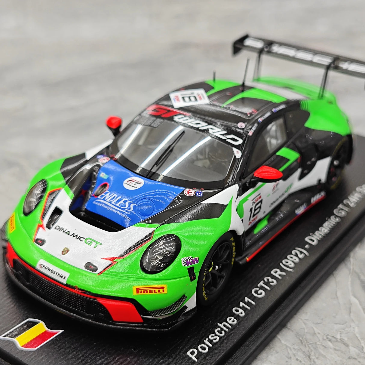 Porsche 2025 911 GT3 R 992 #18 다이나믹 GT 24시간 스파 1:43 수지 수집 모델 - 뷰 4