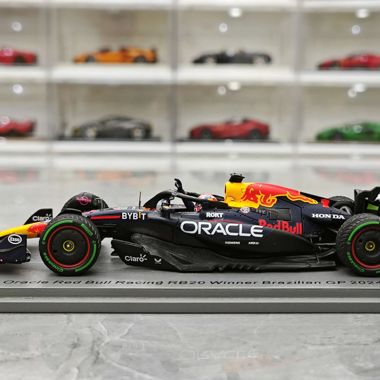 1:43 Red Bull 2024 RB20 #1 Brazilian GP Max Verstappen F1 resin model car by Spark - view 5