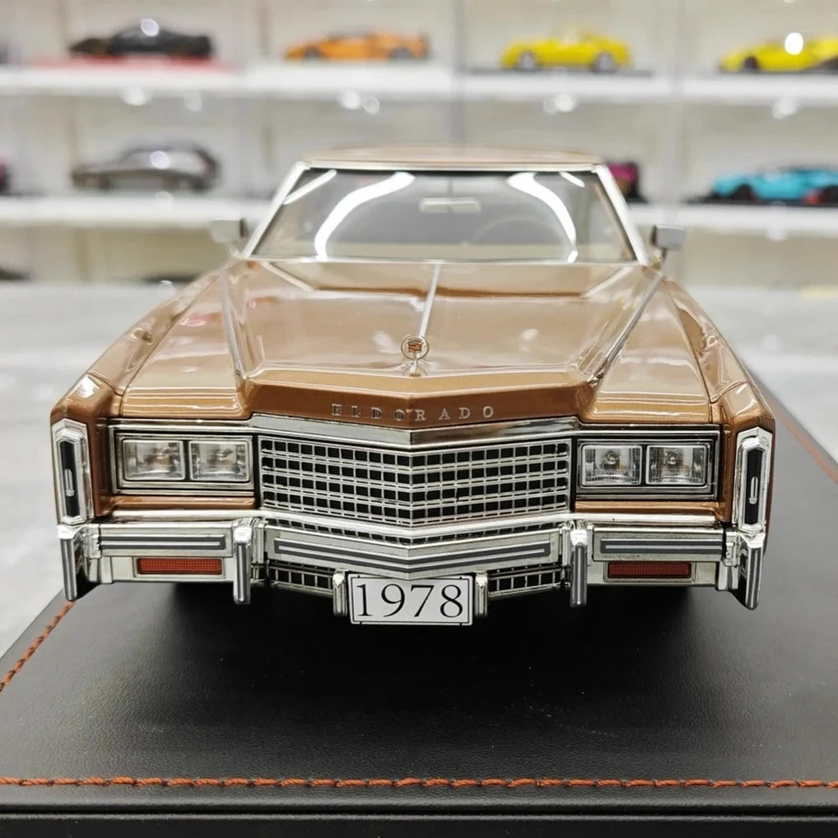 Stamp Model Cadillac 1978 Eldorado Biarritz Coupe Brown 1:18 – Collectible Resin Model Resin