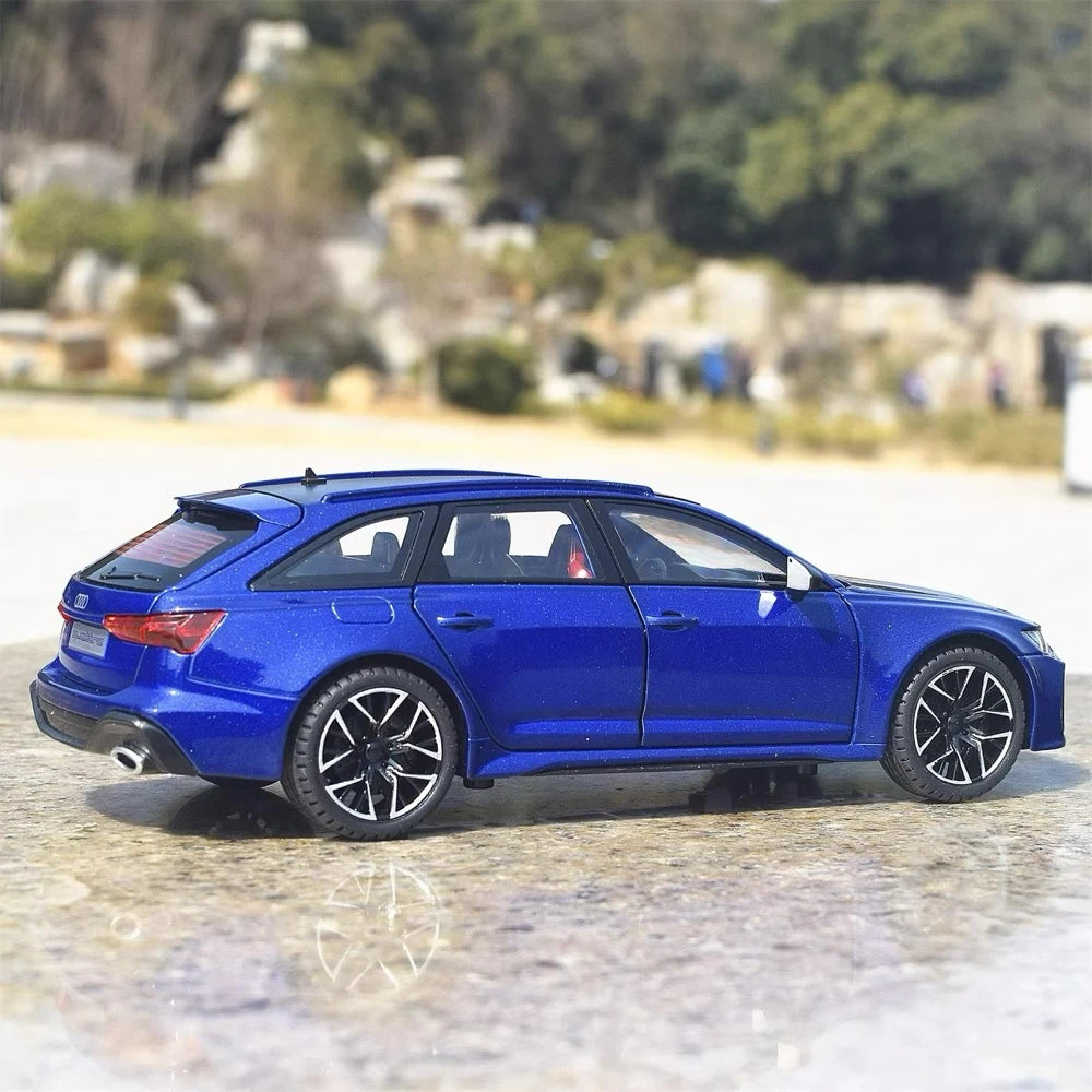 Audi 2019 RS6 C8 azul 1:24 – modelo de exposição em metal fundido