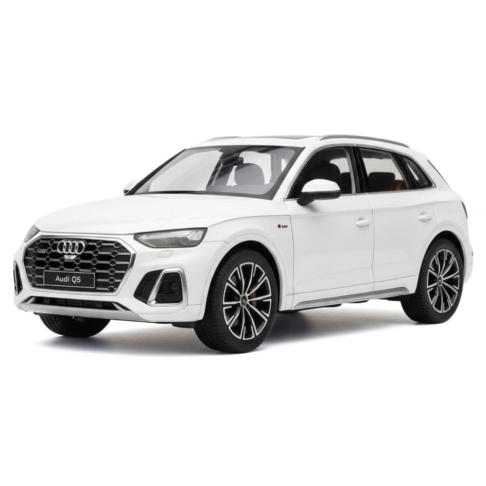 Audi 2021 Q5 White 1:24 – model wyświetlacza odlewany z odlewu