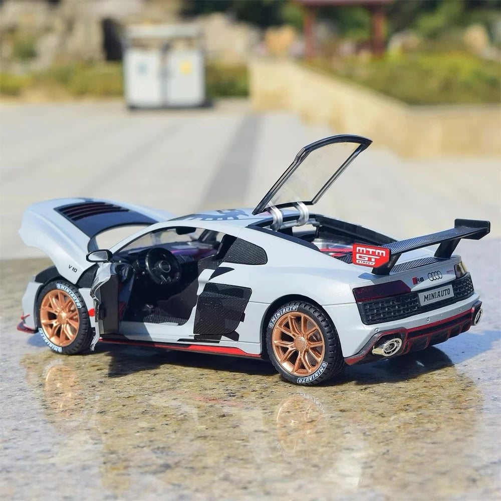 Audi 2021 R8 LMS GT3 MTM 1:24 – Model wyświetlacza odlewany z odlewu
