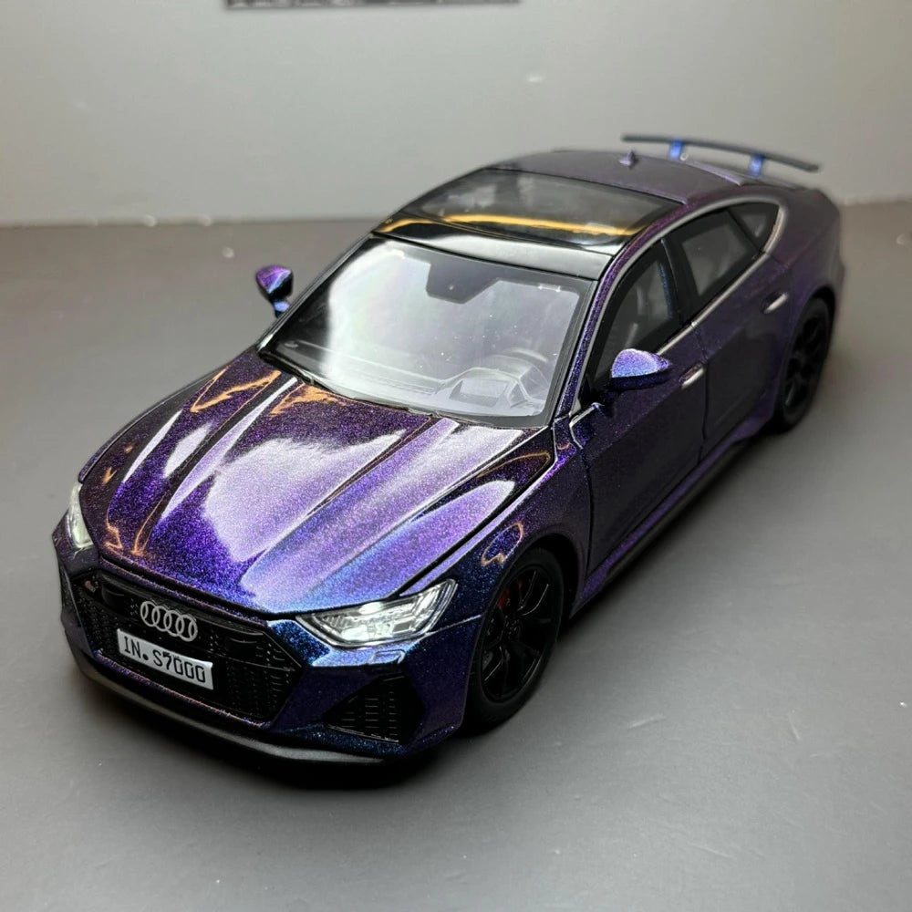 Audi 2024 RS7 Purple 1:24 – Diecast Display Model Die-Cast