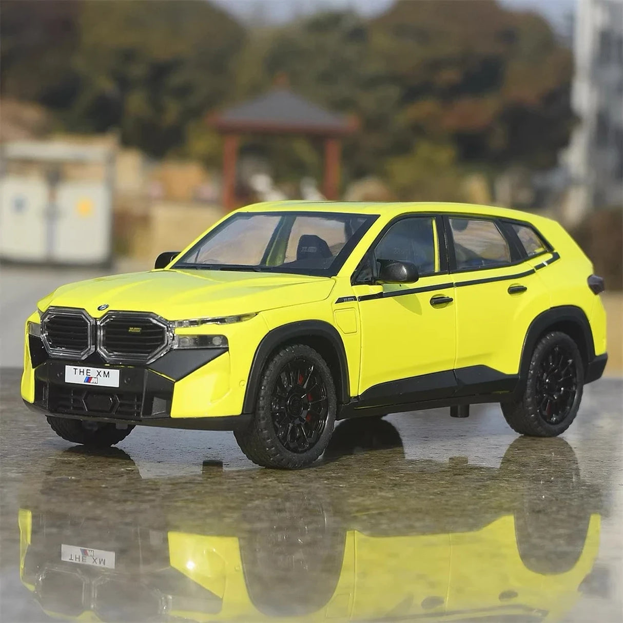 BMW 2022 G09 XM Zielony 1:24 – Model wyświetlacza odlewany z odlewu