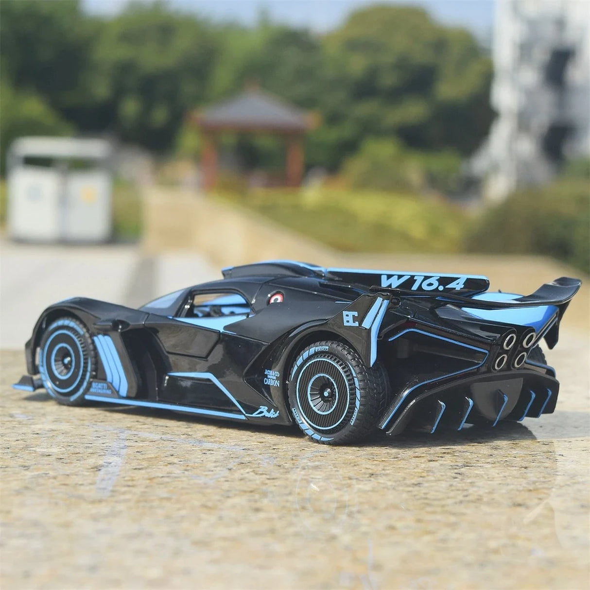 Bugatti 2021 Bolide أزرق 1:24 – نموذج عرض معدني مصبوب
