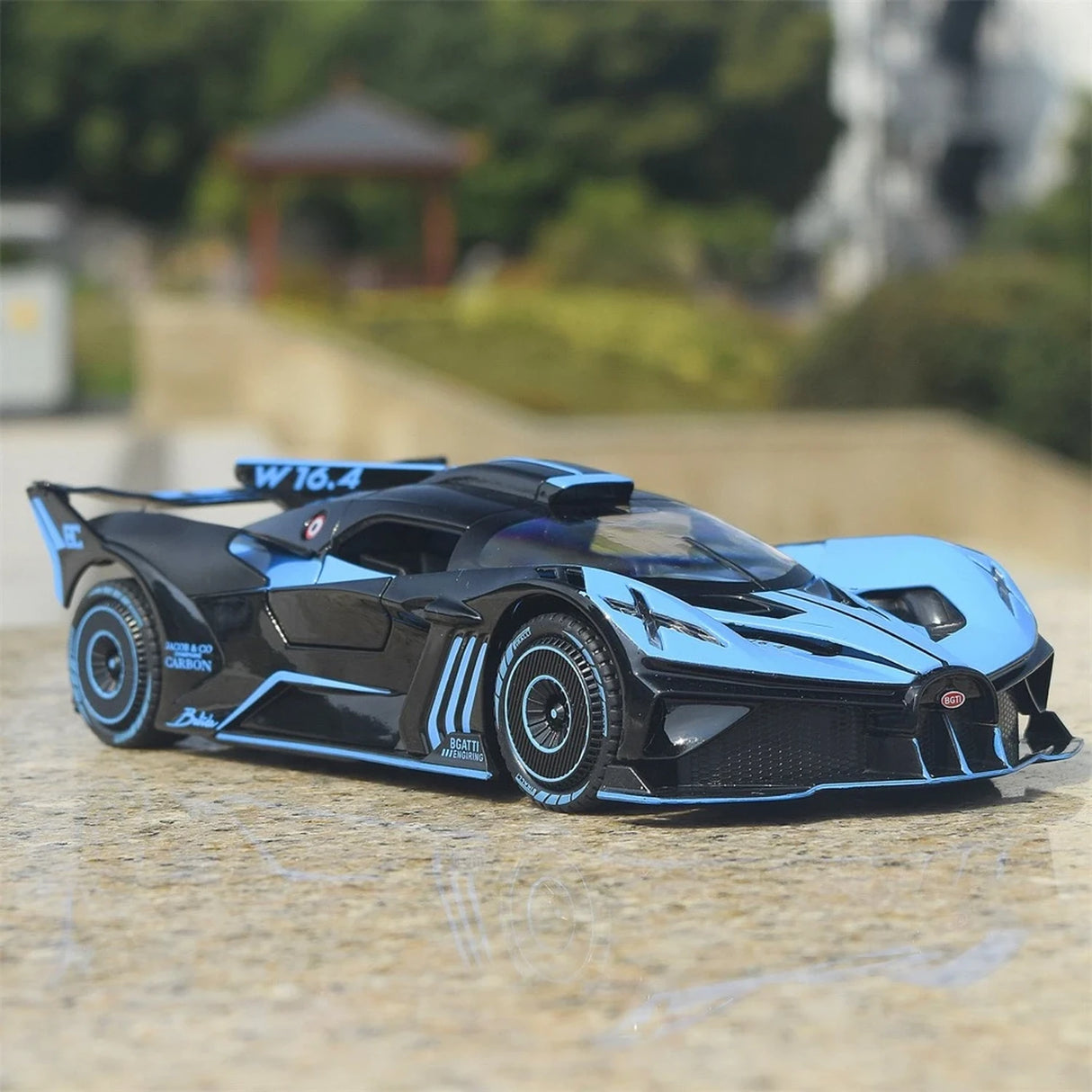 Bugatti 2021 Bolide أزرق 1:24 – نموذج عرض معدني مصبوب