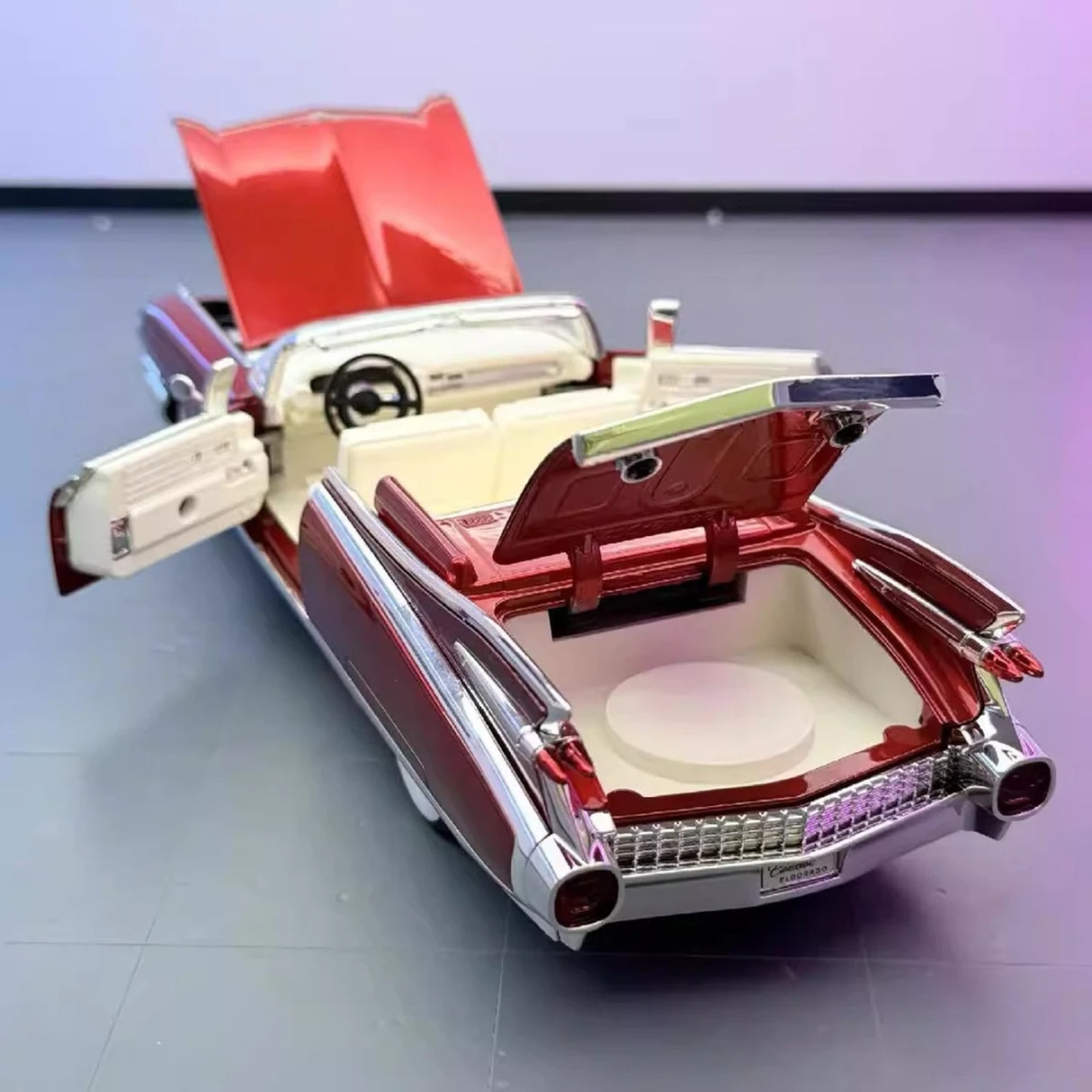 Cadillac 1959 Series 62 Eldorado Biarritz Red 1:24 – Diecast Display Model Die-Cast