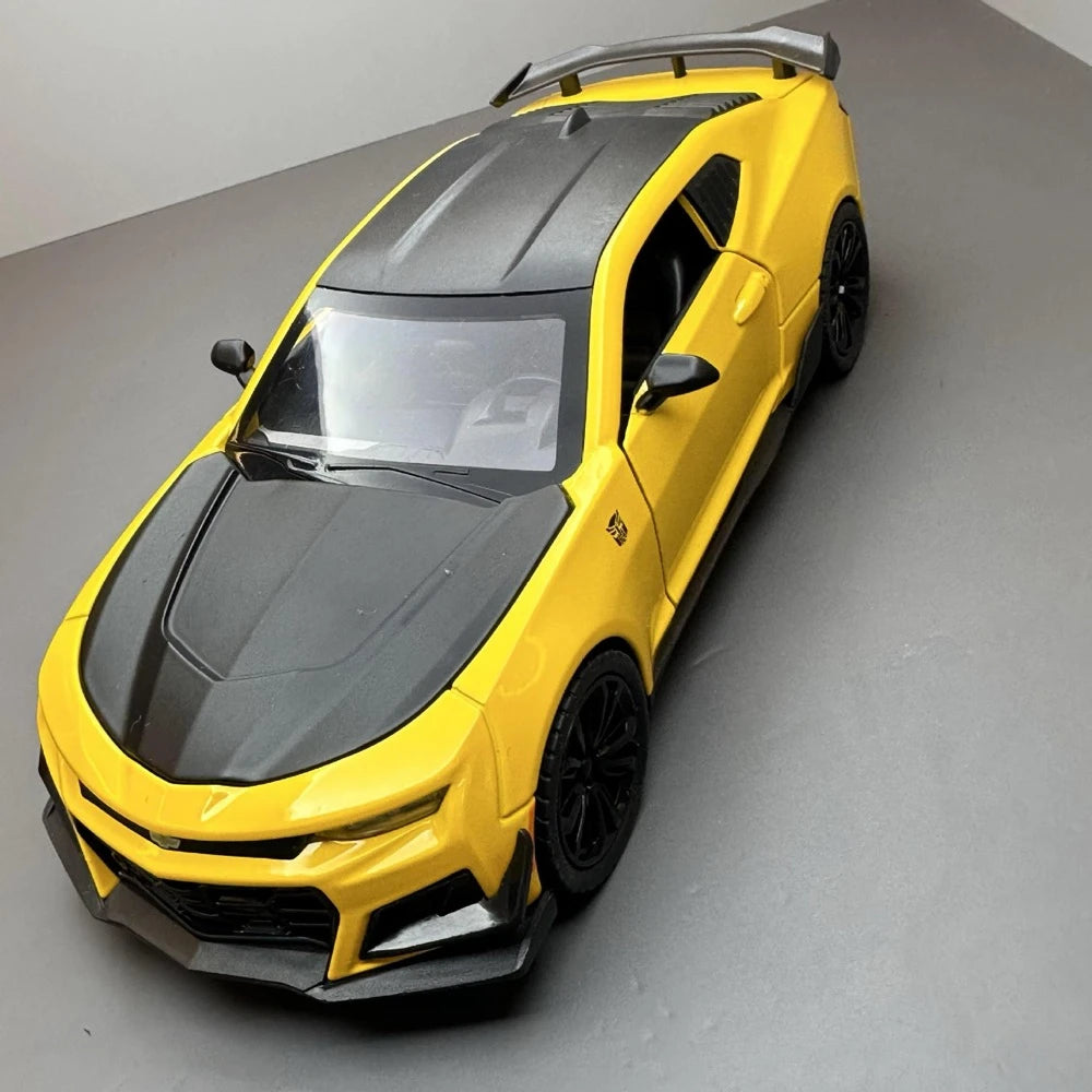 Chevrolet 2017 Camaro ZL1 1LE Yellow 1:24 – Diecast Display Model Die-Cast