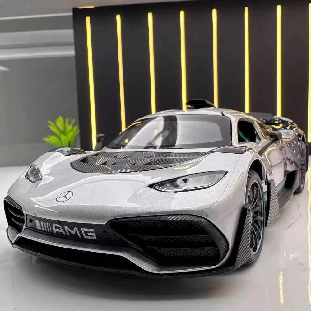 Mercedes-AMG 2022 One Silver 1:24 – Diecast Display Model Die-Cast