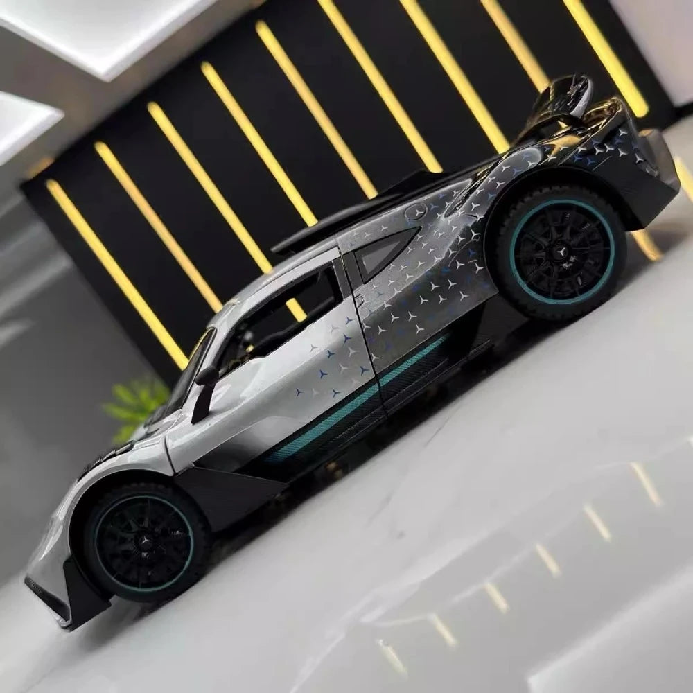 Mercedes-AMG 2022 One Silver 1:24 – Diecast Display Model Die-Cast