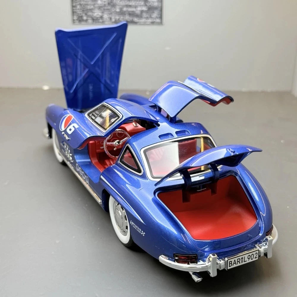Mercedes-Benz 1954 300SL Pepsi 1:24 – Diecast Display Model Die-Cast