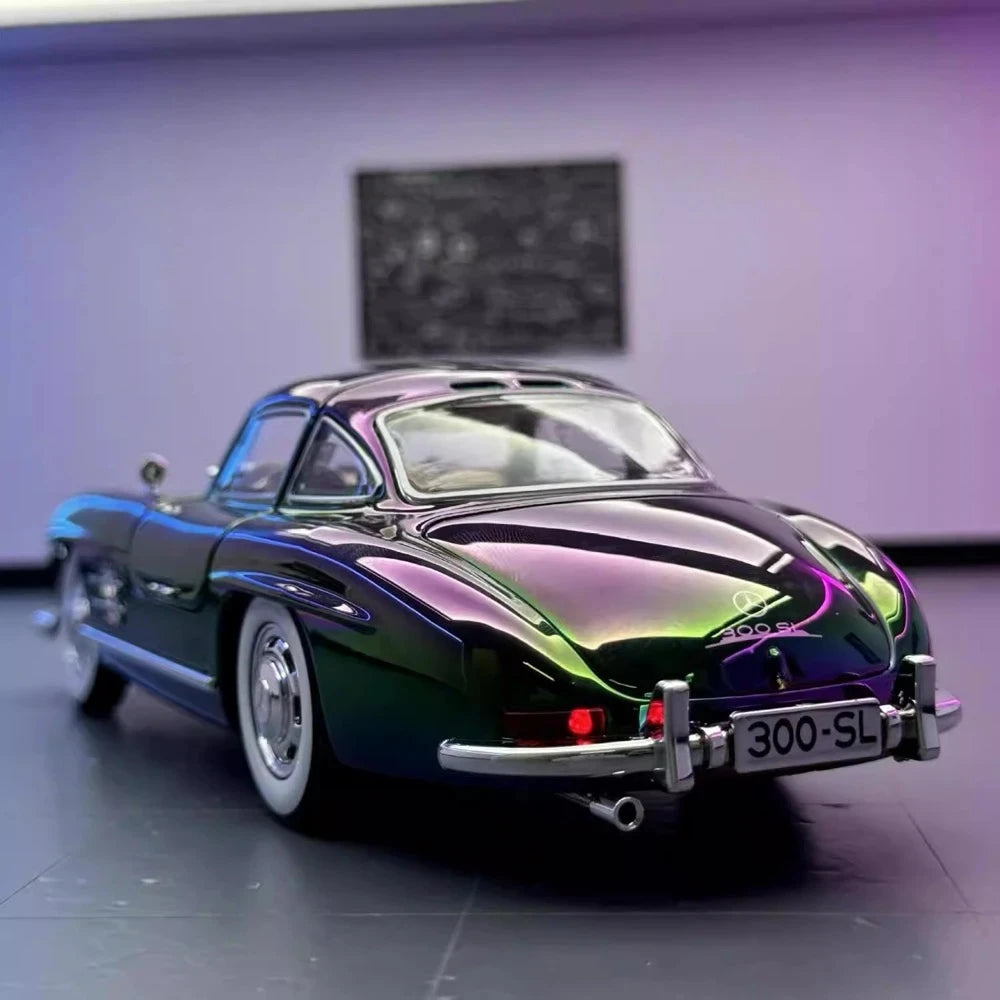 Mercedes-Benz 1954 300SL Purple Gradient 1:24 – Diecast Display Model Die-Cast