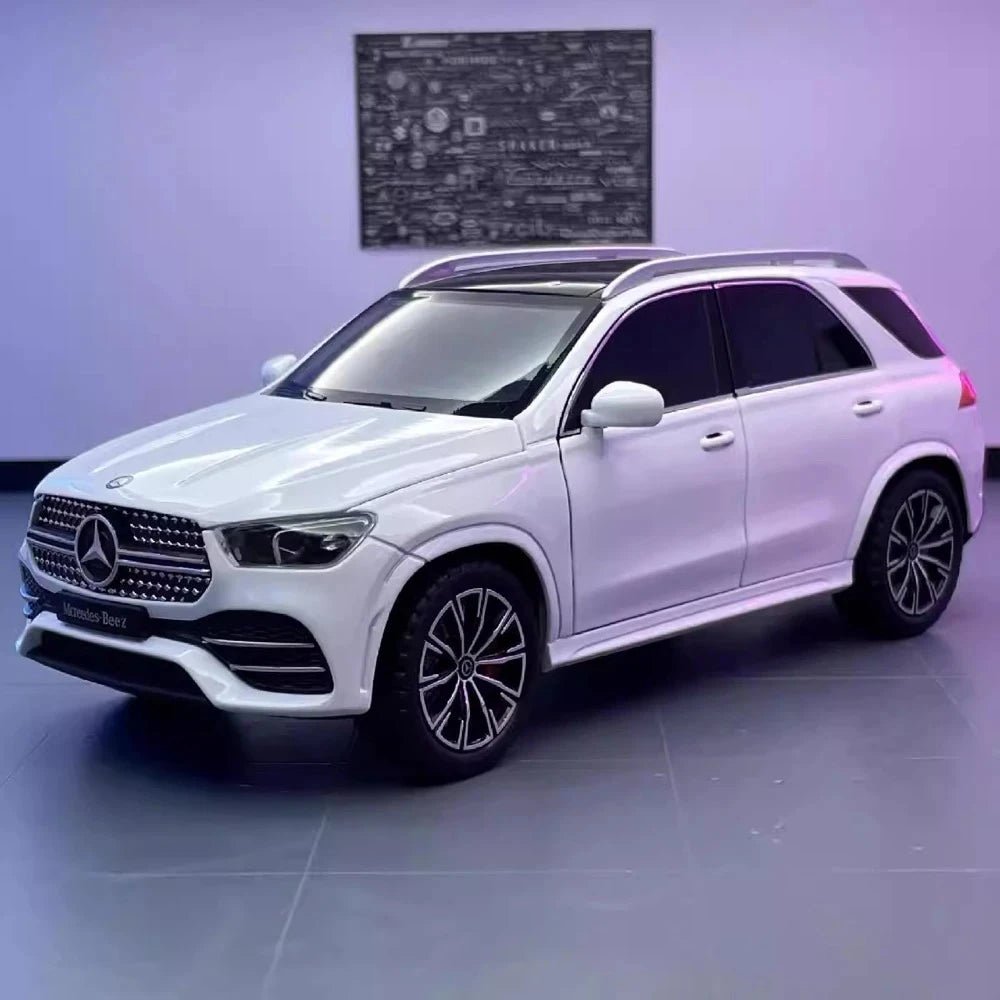 Mercedes-Benz 2020 GLE350 White 1:24 – Diecast Display Model Die-Cast