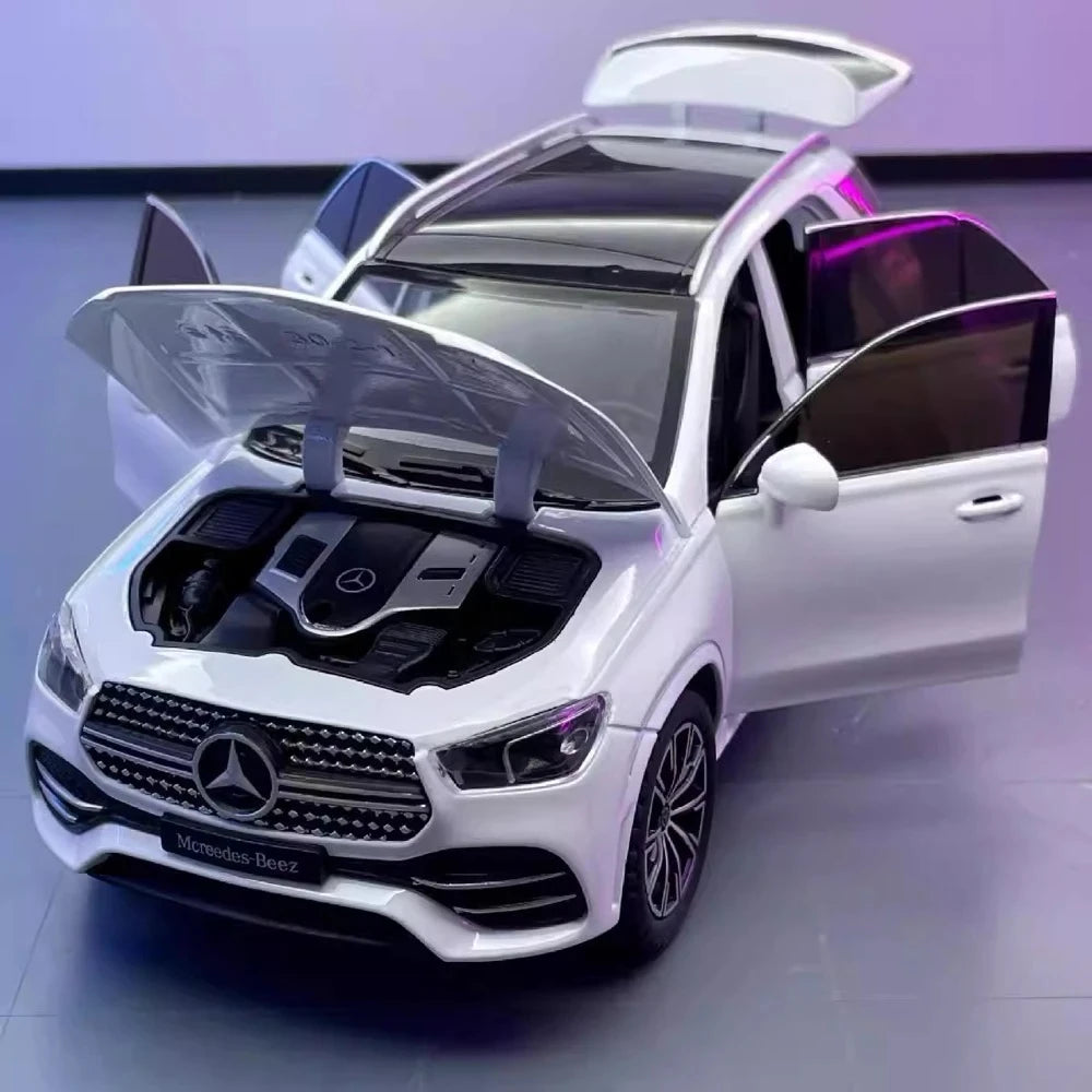 Mercedes-Benz 2020 GLE350 White 1:24 – Diecast Display Model Die-Cast