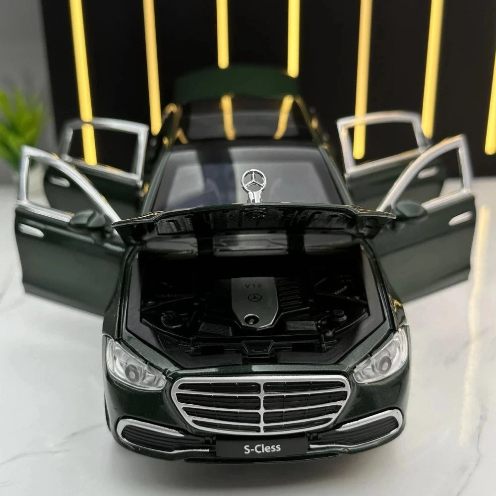 Mercedes-Benz 2020 S400L Green 1:24 – Diecast Display Model Die-Cast