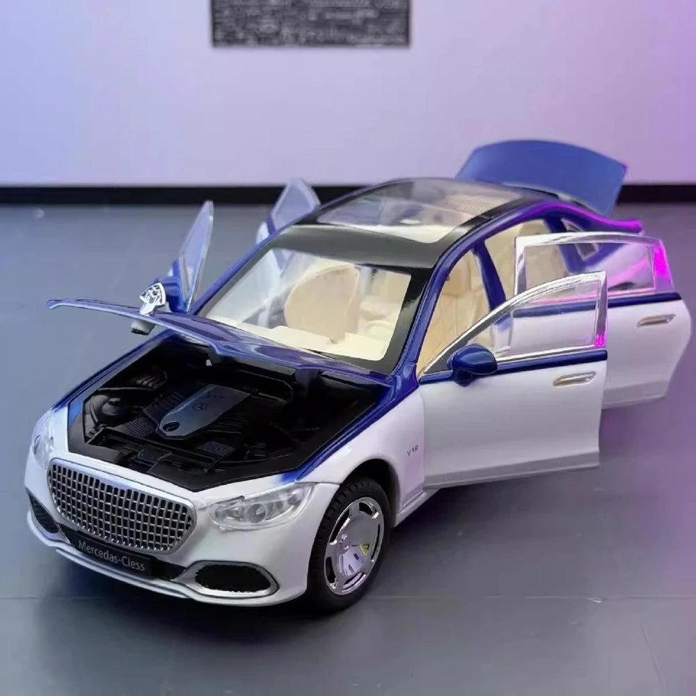 Mercedes-Maybach 2021 S680 Blue 1:24 – Valuvalettu näyttömalli