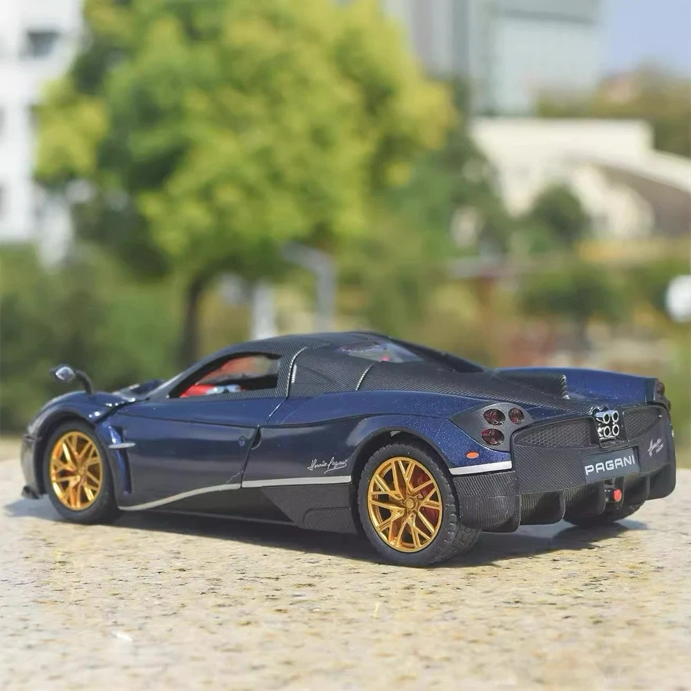 Pagani 2012 Huayra Blue 1:24 – Diecast Display Model Die-Cast