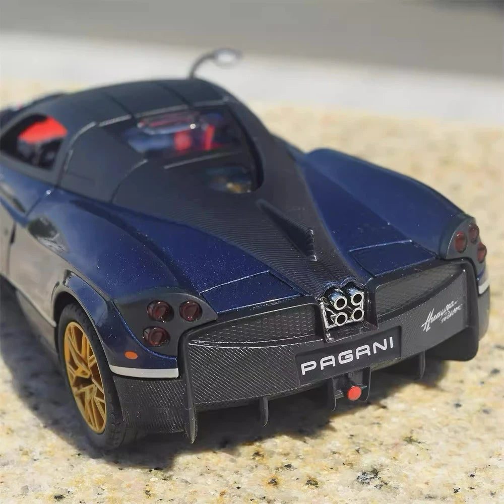 Pagani 2012 Huayra Blue 1:24 – Diecast Display Model Die-Cast