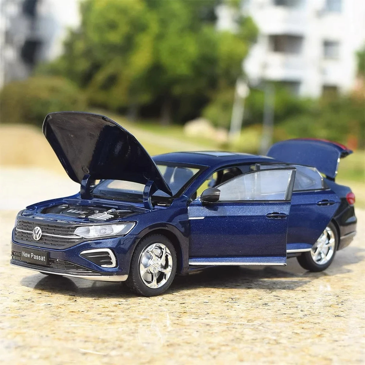 Volkswagen 2023 Passat NMS Blue 1:24 – Diecast Display Model Die-Cast