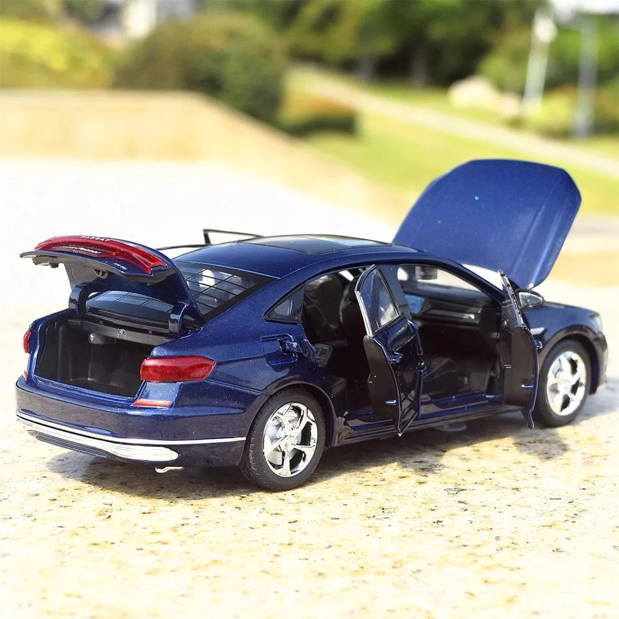 Volkswagen 2023 Passat NMS Blue 1:24 – Diecast Display Model Die-Cast
