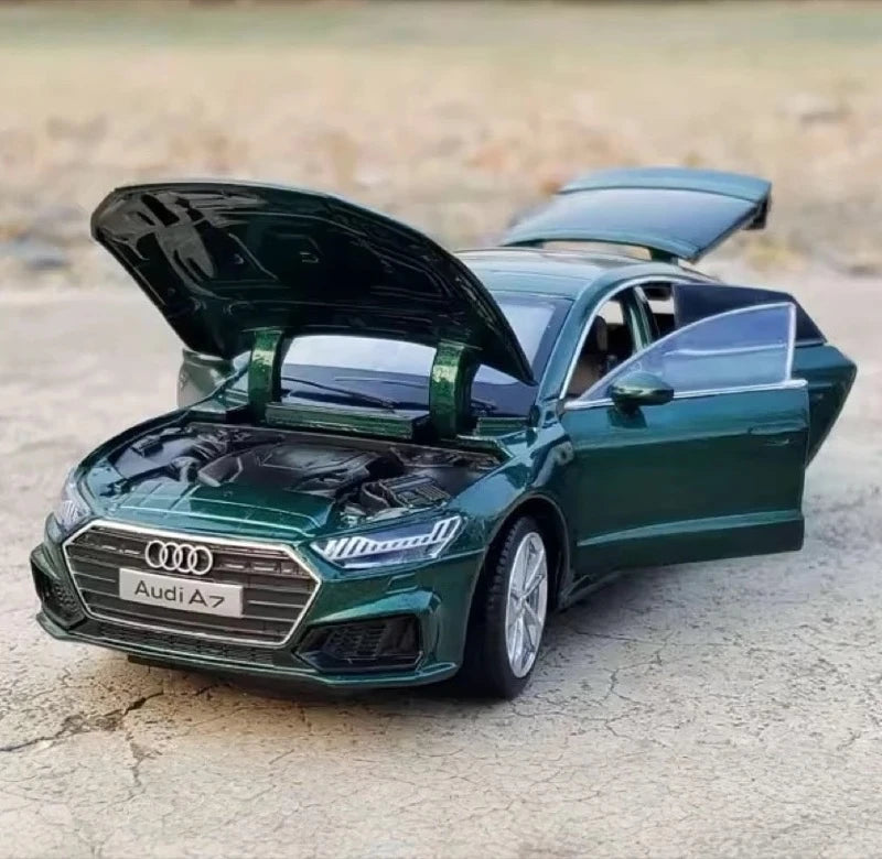 Audi 2018 A7 Green 1:32 – Model wyświetlacza odlewany z odlewu
