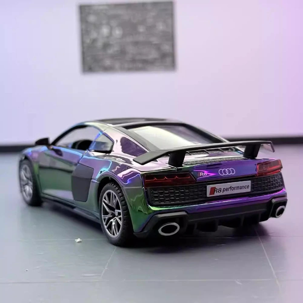 Audi 2023 R8 V10 Plus بنفسجي 1:32 – نموذج عرض معدني مصبوب