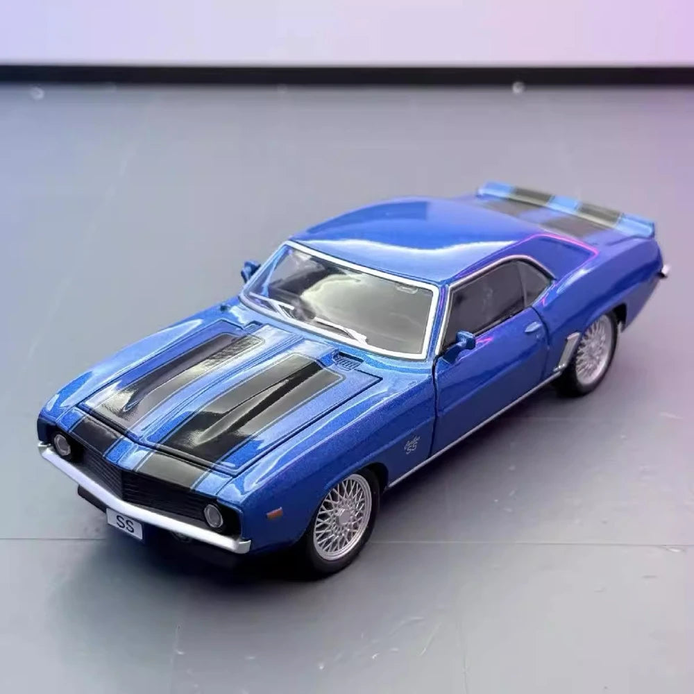 Chevrolet 1969 Camaro SS Blue 1:32 – model z odlewem odlewanym