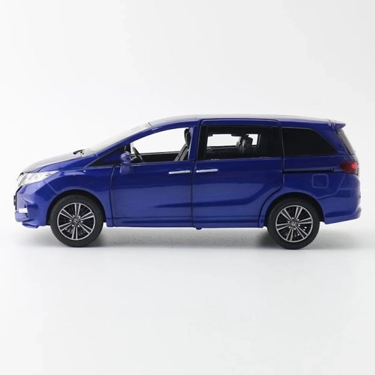 Honda 2013 Odyssey Blue 1:32 – Diecast Display Model Die-Cast