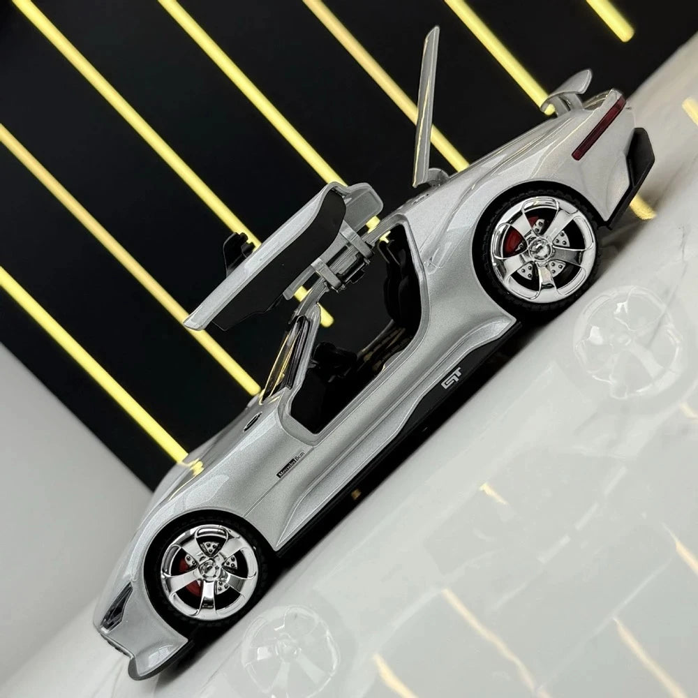 Mercedes-AMG 2013 Vision Gran Turismo Silver 1:32 – Diecast Display Model Die-Cast