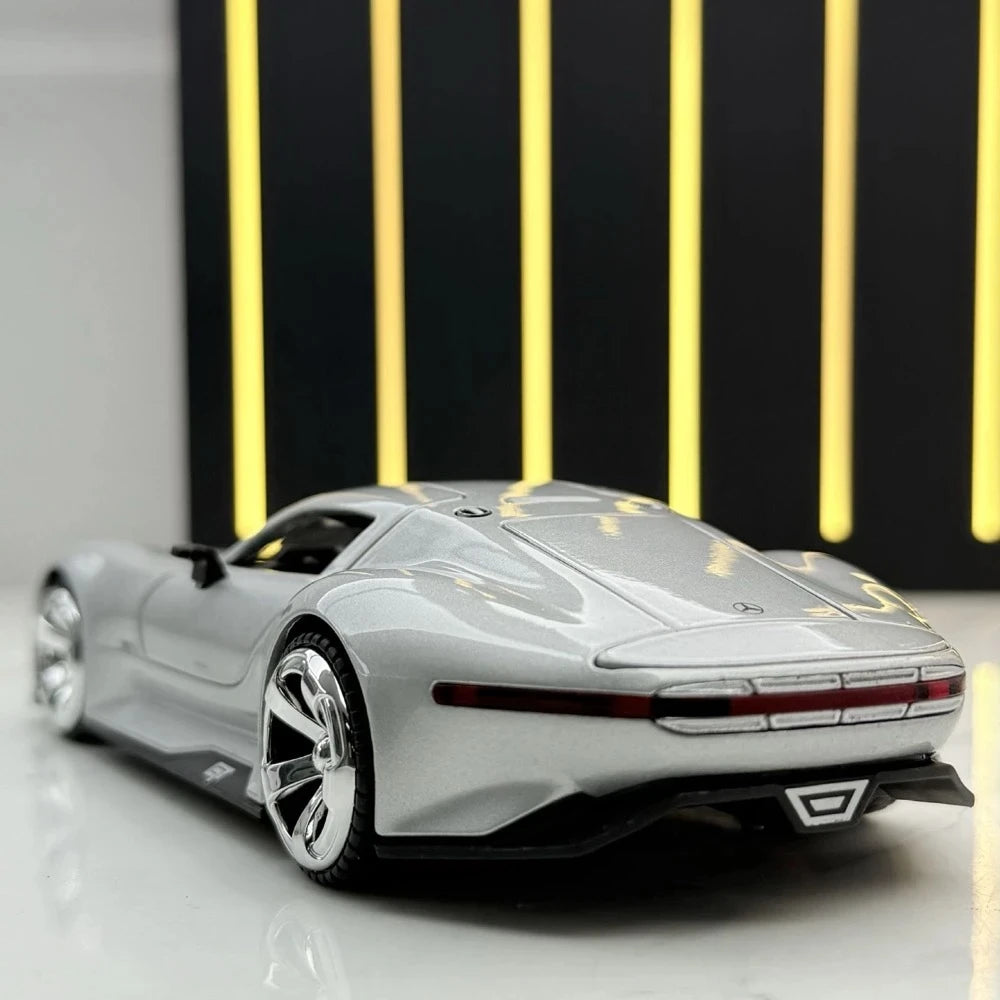 Mercedes-AMG 2013 Vision Gran Turismo Silver 1:32 – Diecast Display Model Die-Cast